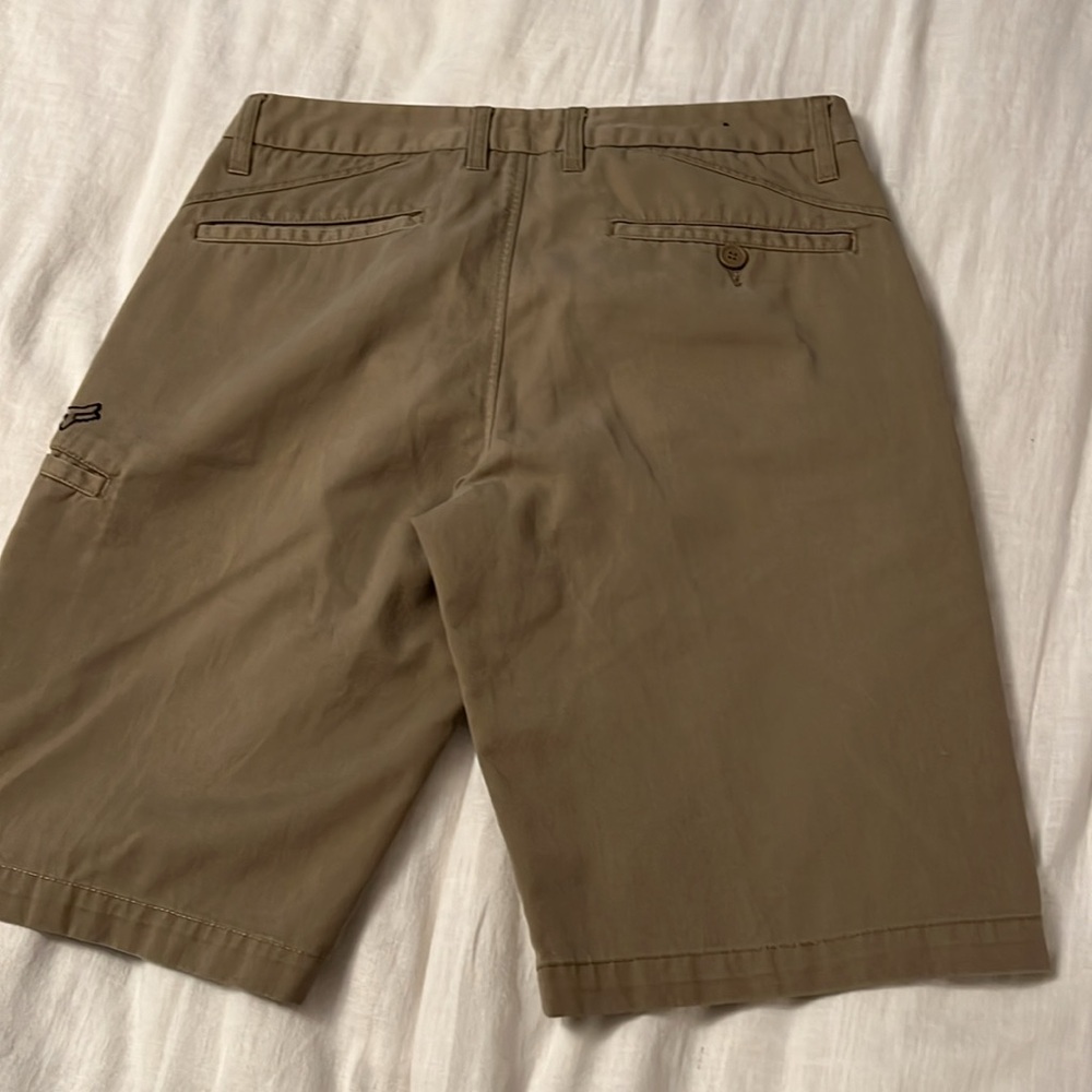 EUC Fox Khaki Shorts - Men’s size 30 waist - Picture 2 of 4